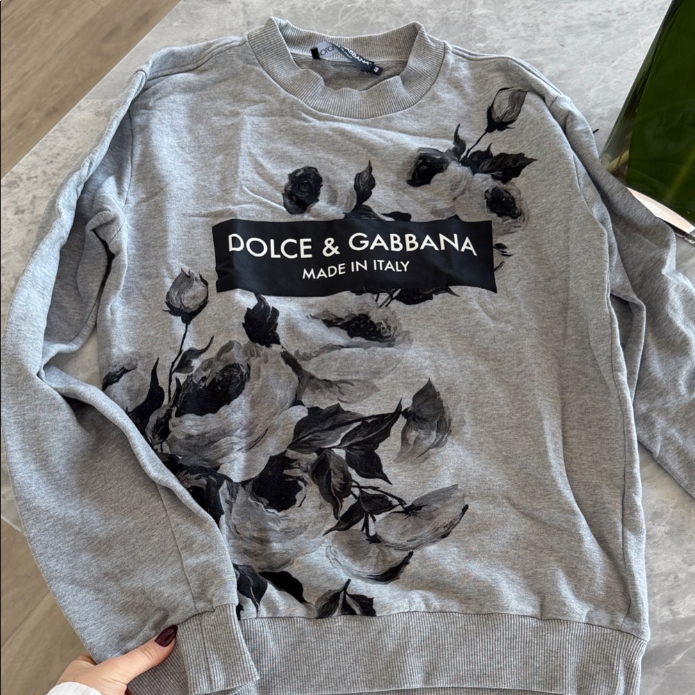 Dolce & Gabbana Gray Crewneck Sweatshirt with Black Floral Logo